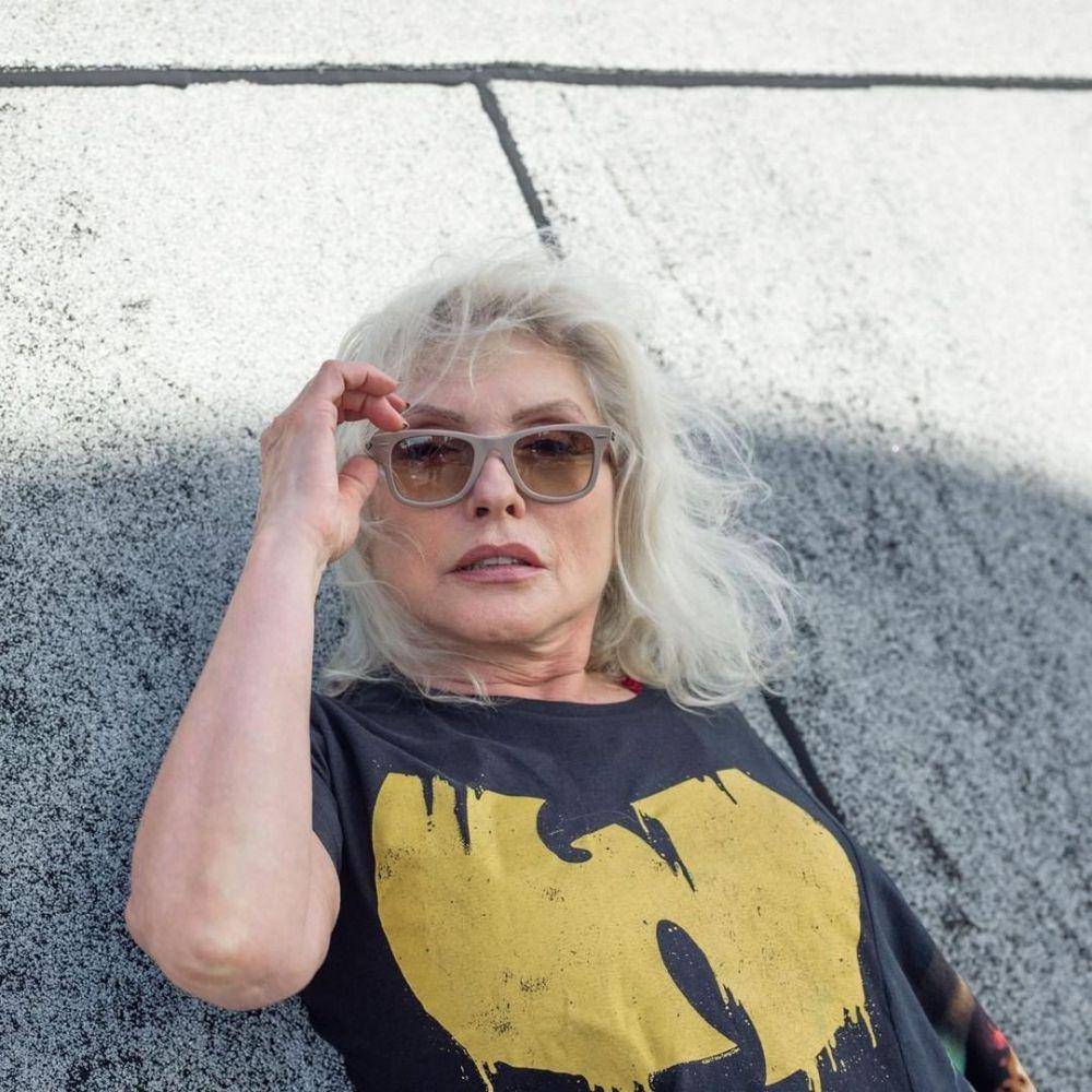 instagram.com/blondieofficial