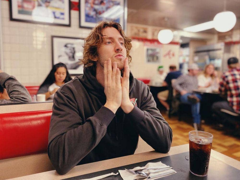 instagram.com/deanlewismusic