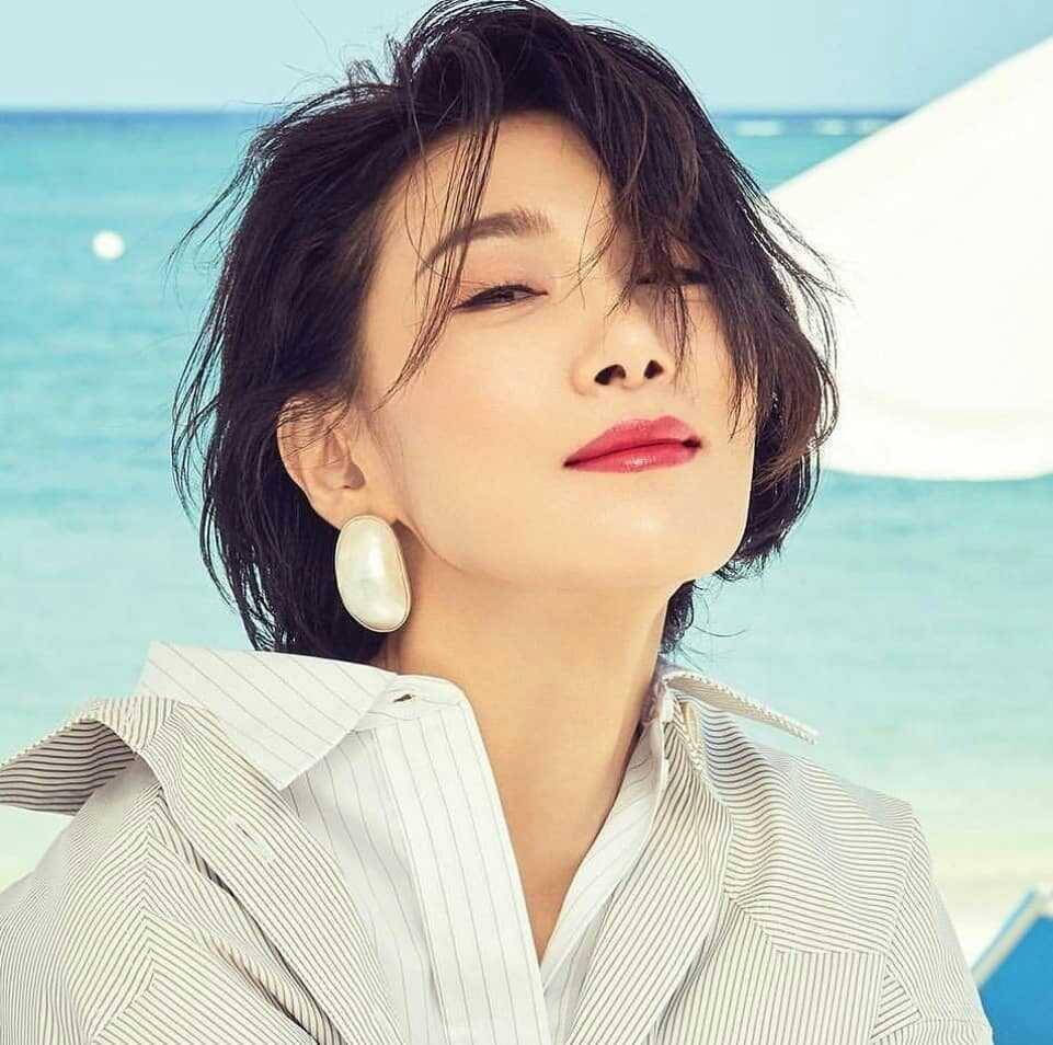 instagram.com/ kim_seohyung