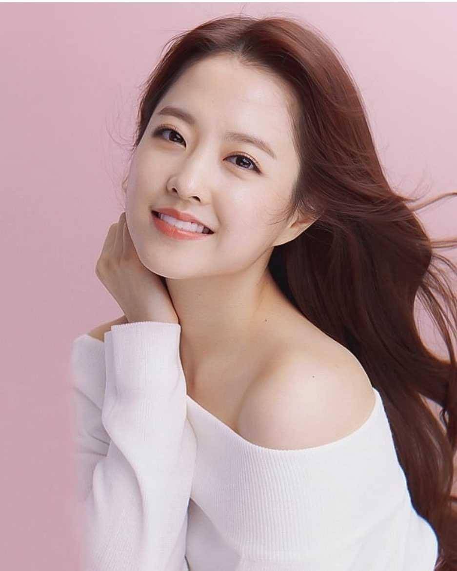 instagram.com/parkboyoungonly_