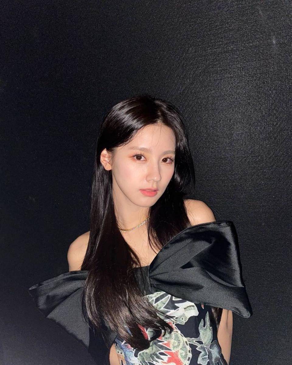 instagram.com/official_g_i_dle