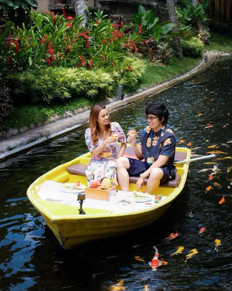 instagram.com/aurelie.hermansyah