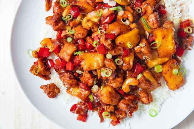 Resep Ayam Bumbu dengan Buah Nanas yang Segar dan Bikin Penasaran
