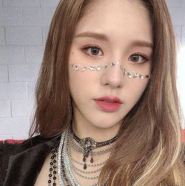 instagram.com/heejin_bunny