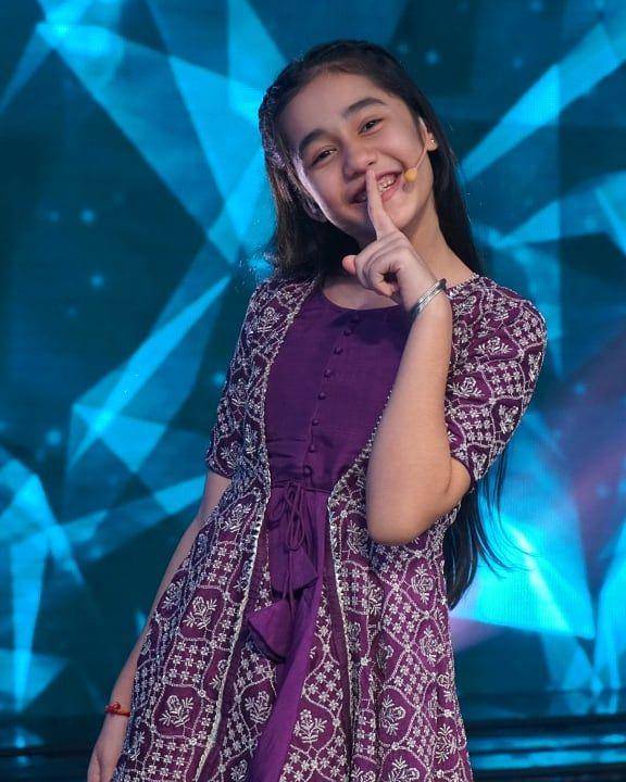 instagram.com/aakritisharma.official