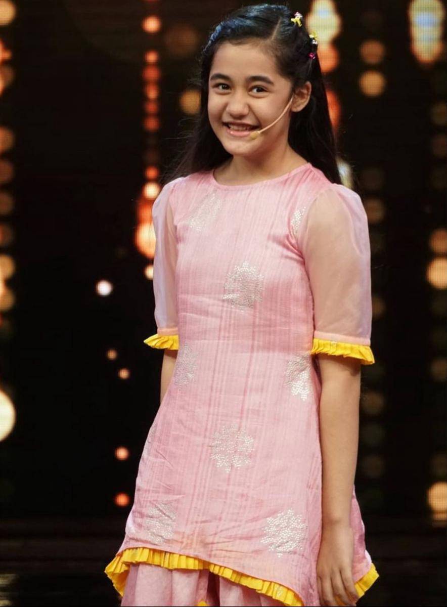 instagram.com/aakritisharma.official