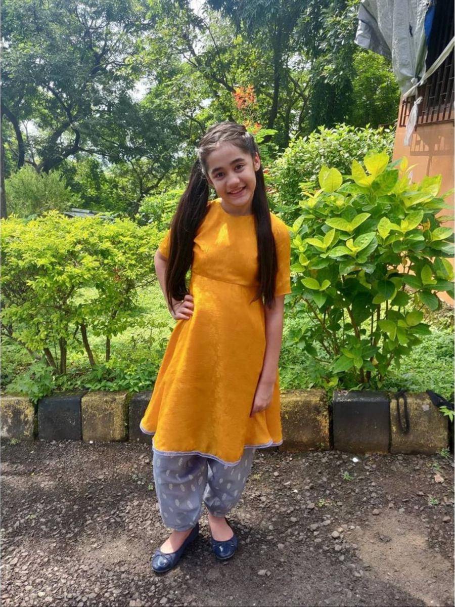 instagram.com/aakritisharma.official