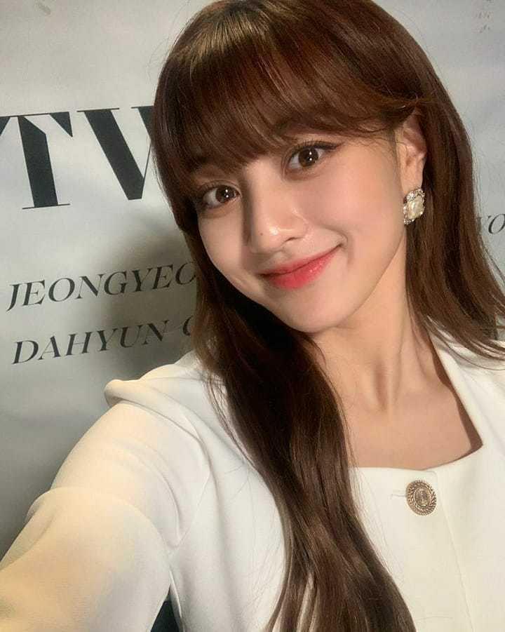 instagram.com/twicetagram