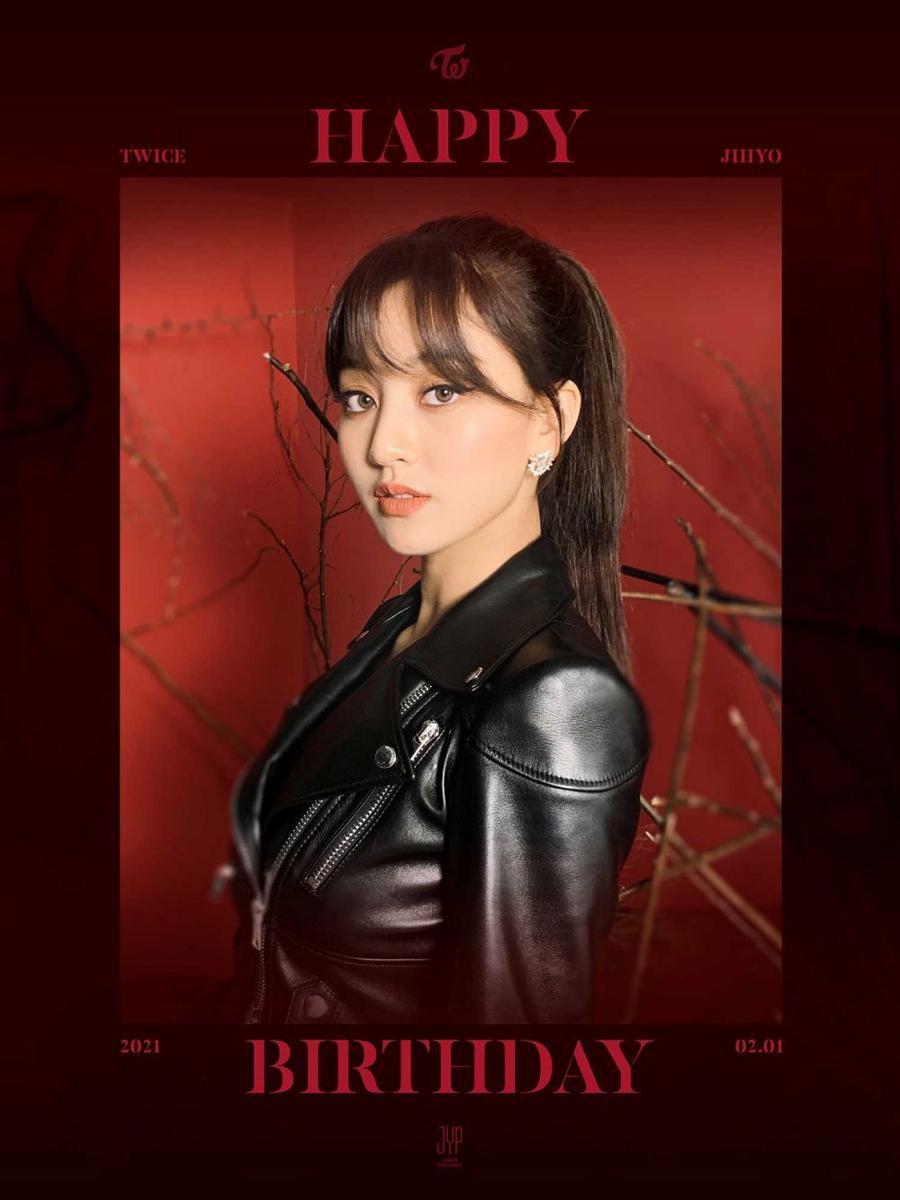 twitter.com/JYPETWICE