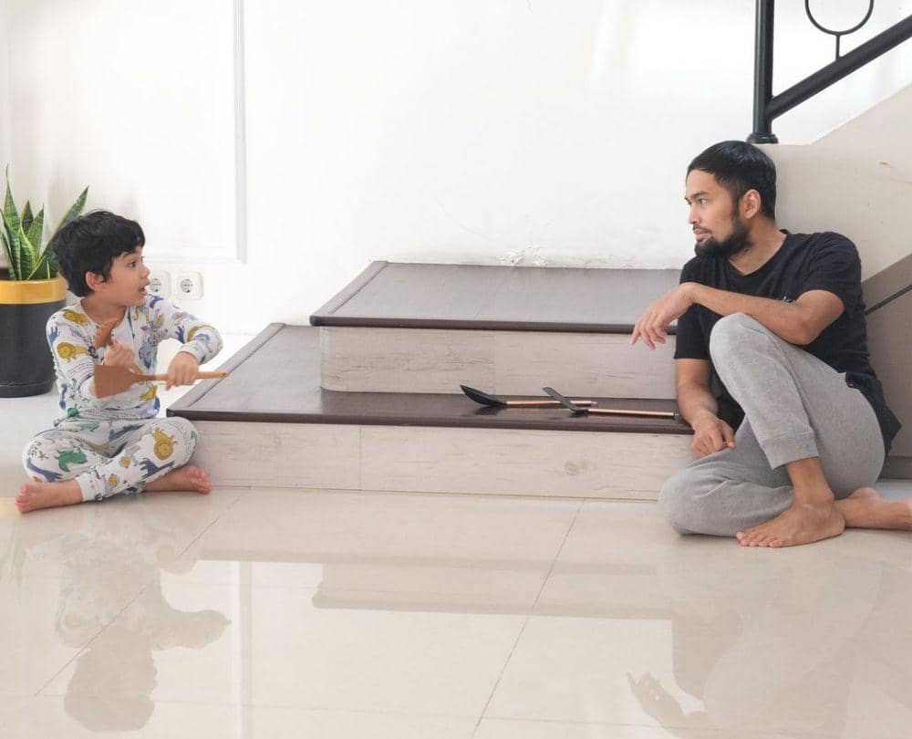 instagram.com/teukuwisnu