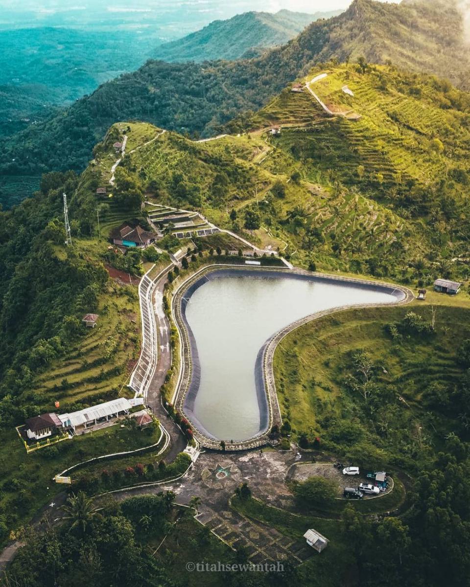 Info Wisata Embung Batara Sriten: Lokasi, Rute, Harga Tiket dan Tips