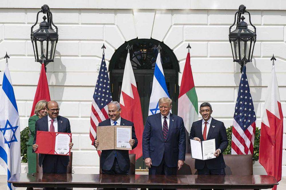 Para pejabat tinggi Timteng dalam kesepakatan Abrahams Accords. (Wikimedia.org/The White House)