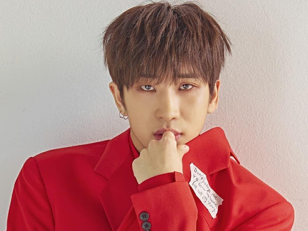 10 Fakta Menarik Minhyuk, Rapper D-CRUNCH yang Jago Akting