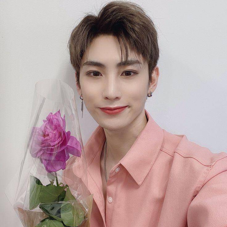 twitter.com/Official_IN2IT