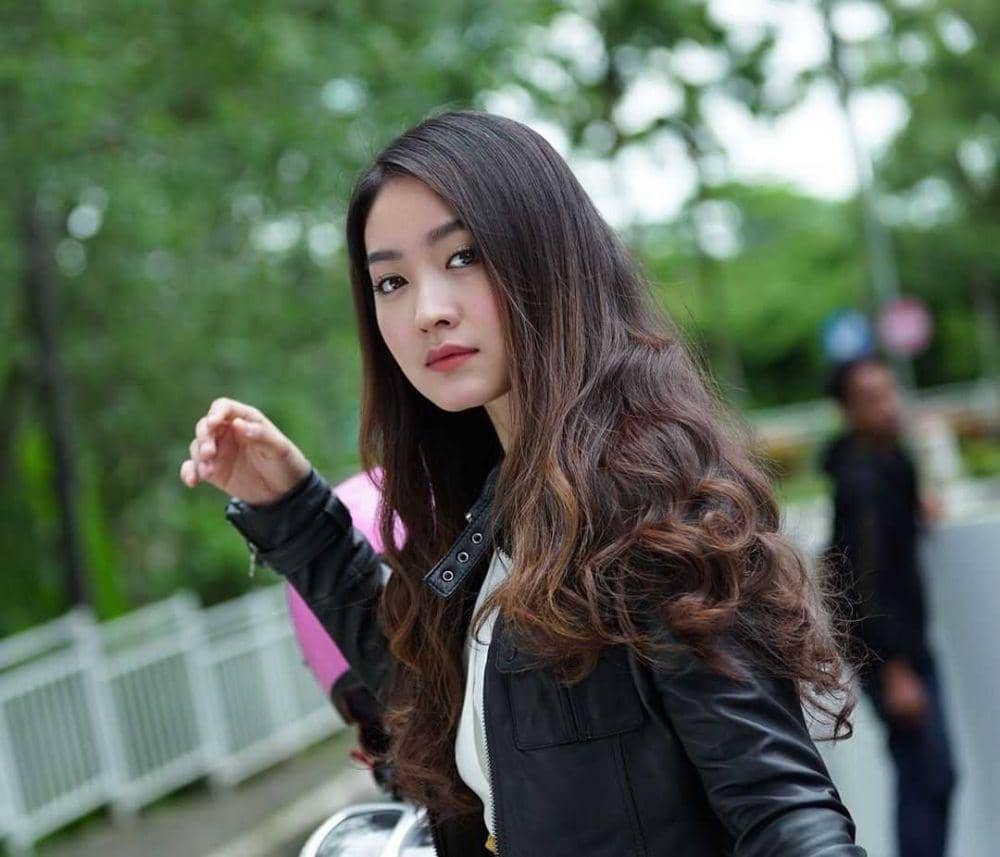 instagram.com/natashawilona12