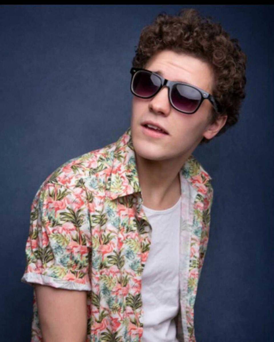 instagram.com/djllewellyn