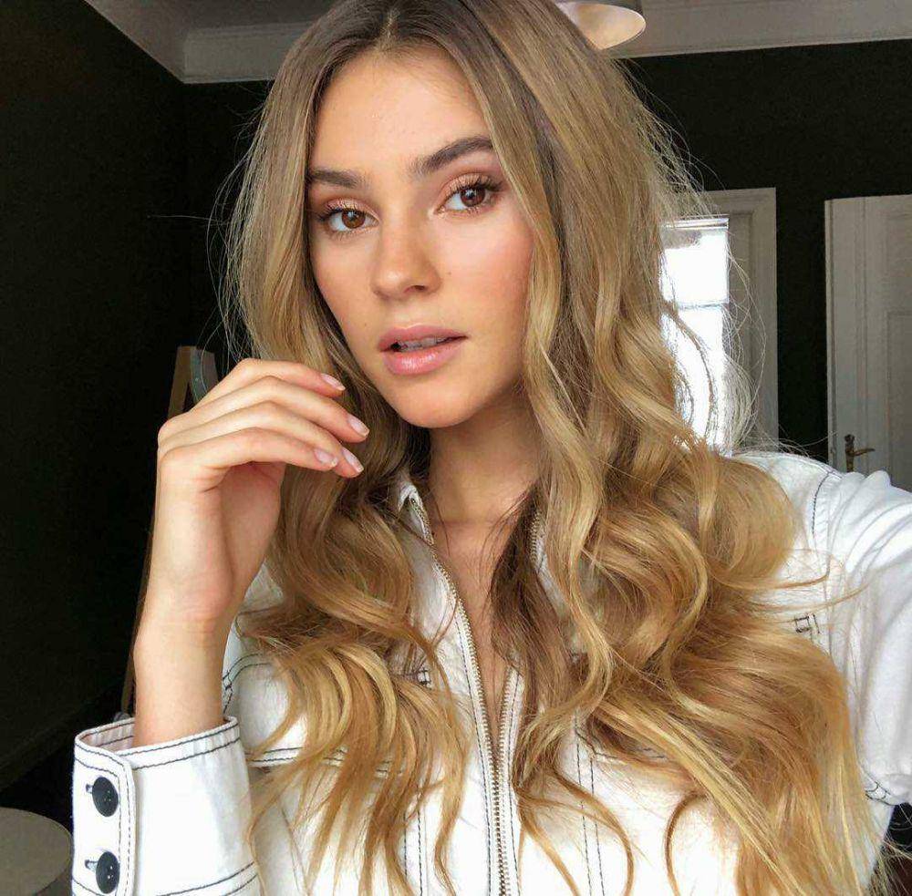 Instagram.com/stefaniegiesinger