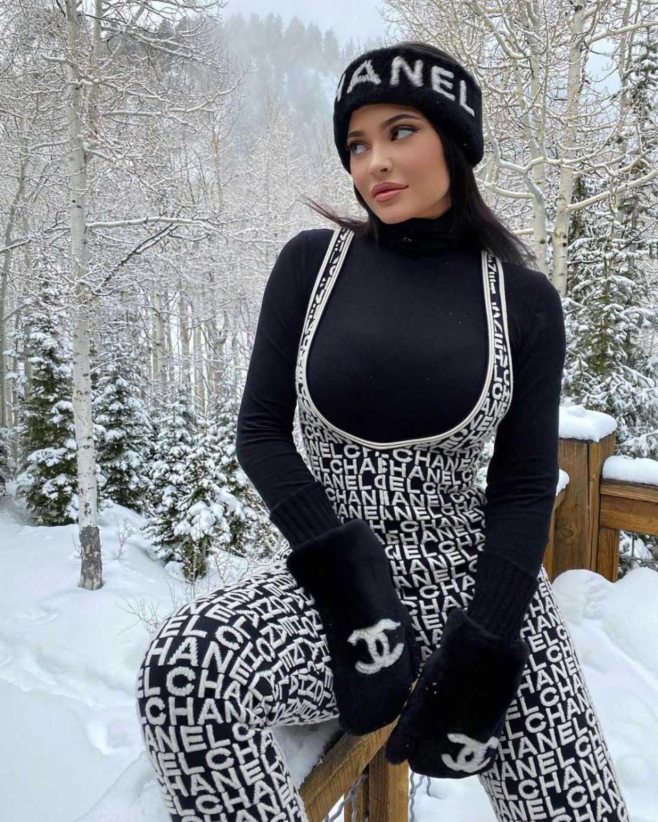 instagram.com/kyliejenner