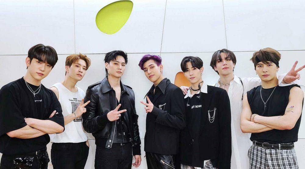 twitter.com/GOT7Official