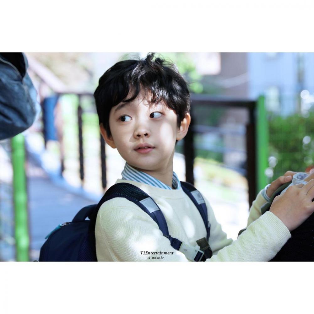 instagram.com/t1_entertainment