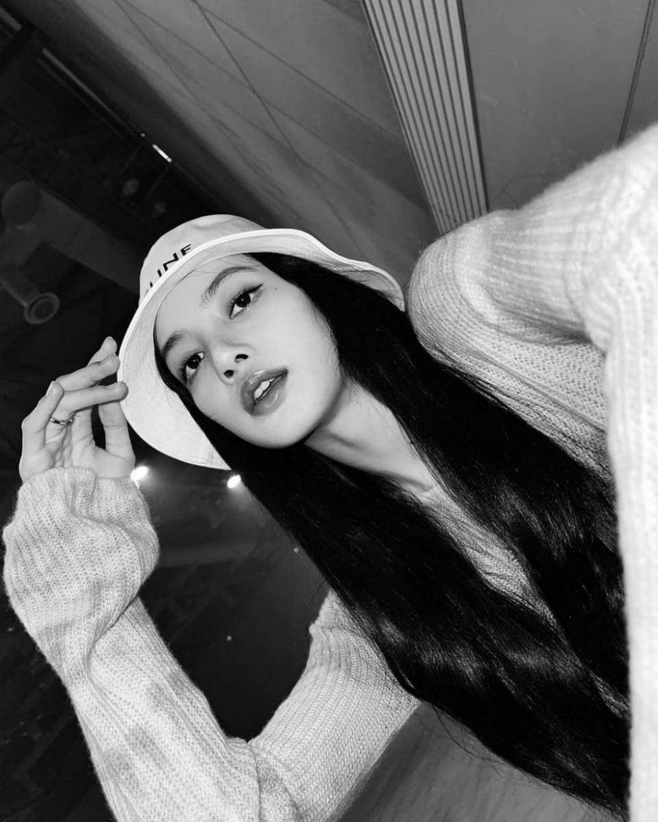 instagram.com/lalalalisa_m