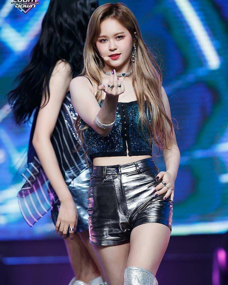 instagram.com/eu_everglow