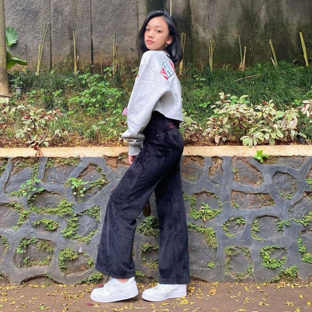 instagram.com/aku_naura