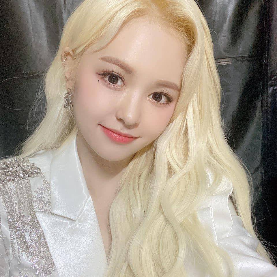 instagram.com/eu_everglow