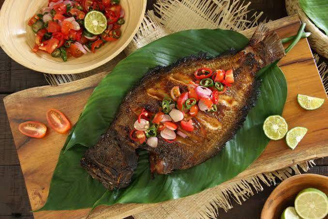 Resep Ikan Gurami Sambal Dabu-dabu yang Kriuk dan Pedas Jadi Satu