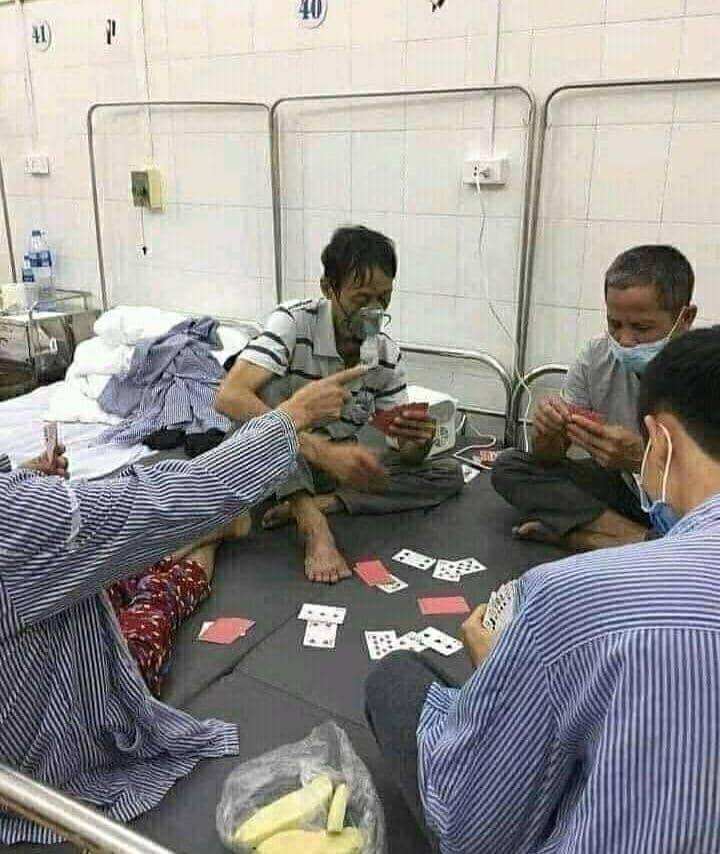 facebook.com/Komite Humor Online