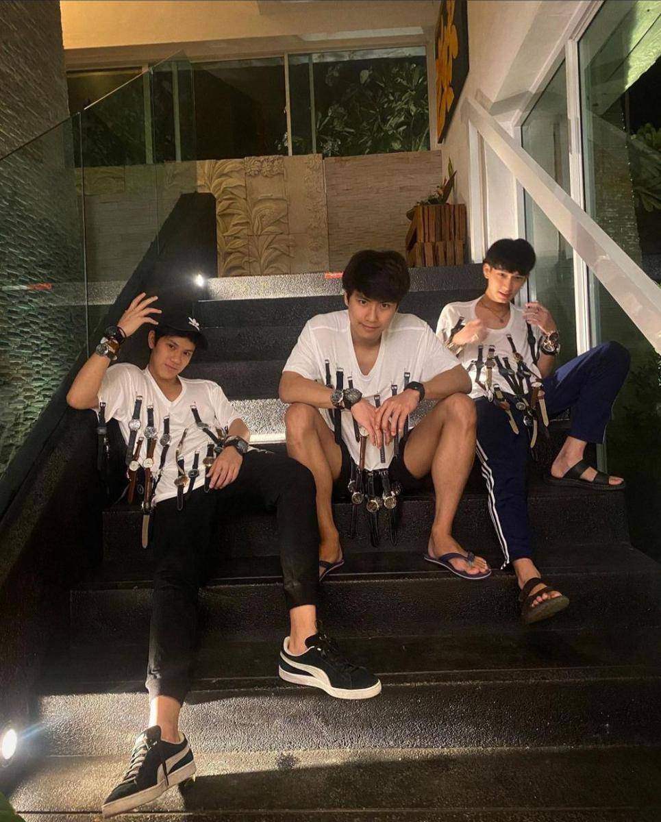 instagram.com/chimonac