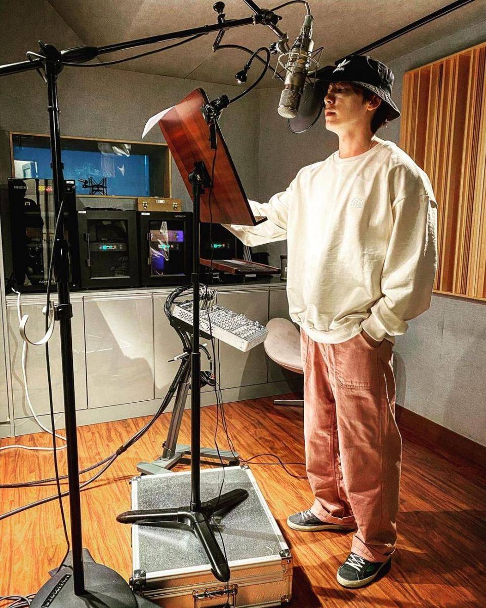 instagram.com/leedonghae