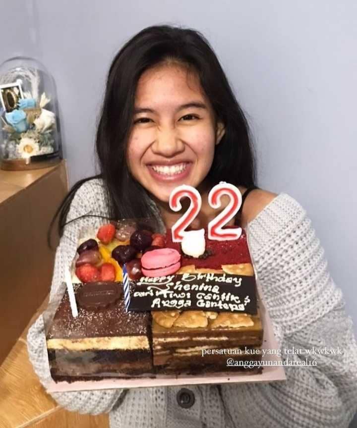 Instagram.com/jnichshennamon