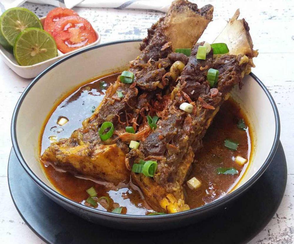9 Resep Sajian Sop Khas Nusantara, Kuah Rempahnya Bikin Hangat Badan