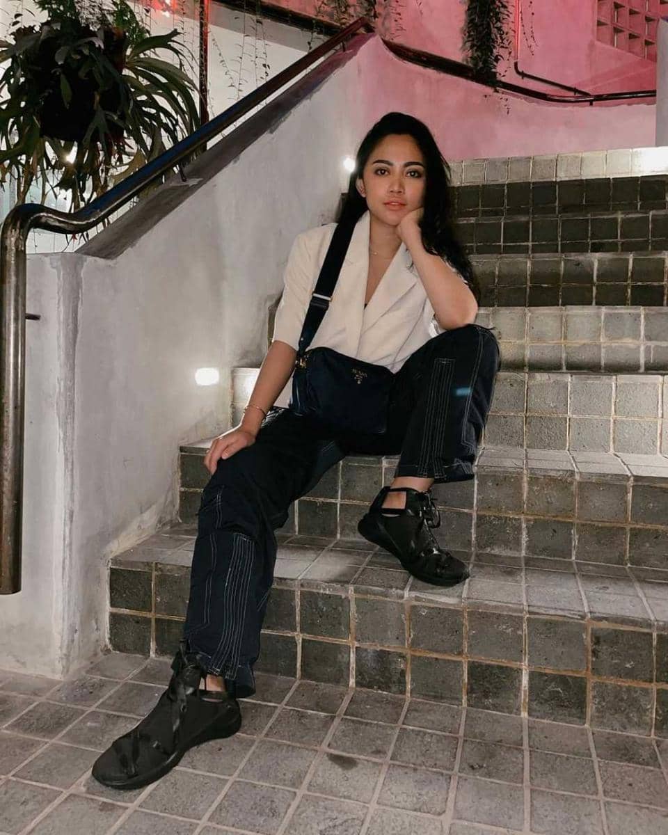 Instagram/rachelvennya