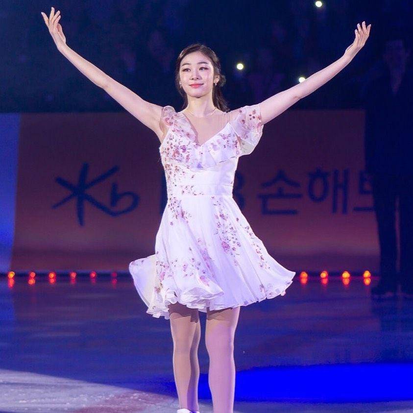 Instagram.com/yunakim