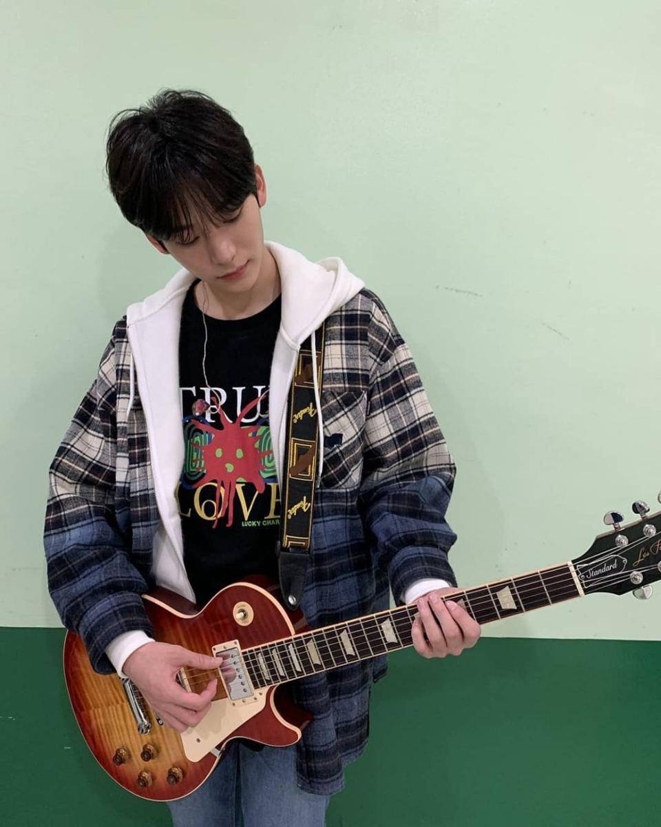 instagram.com/_koojungmo