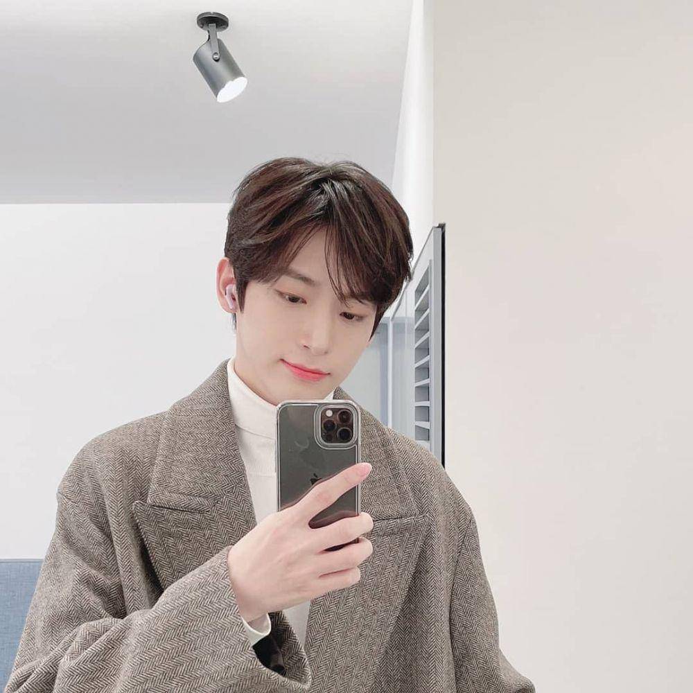 instagram.com/_koojungmo
