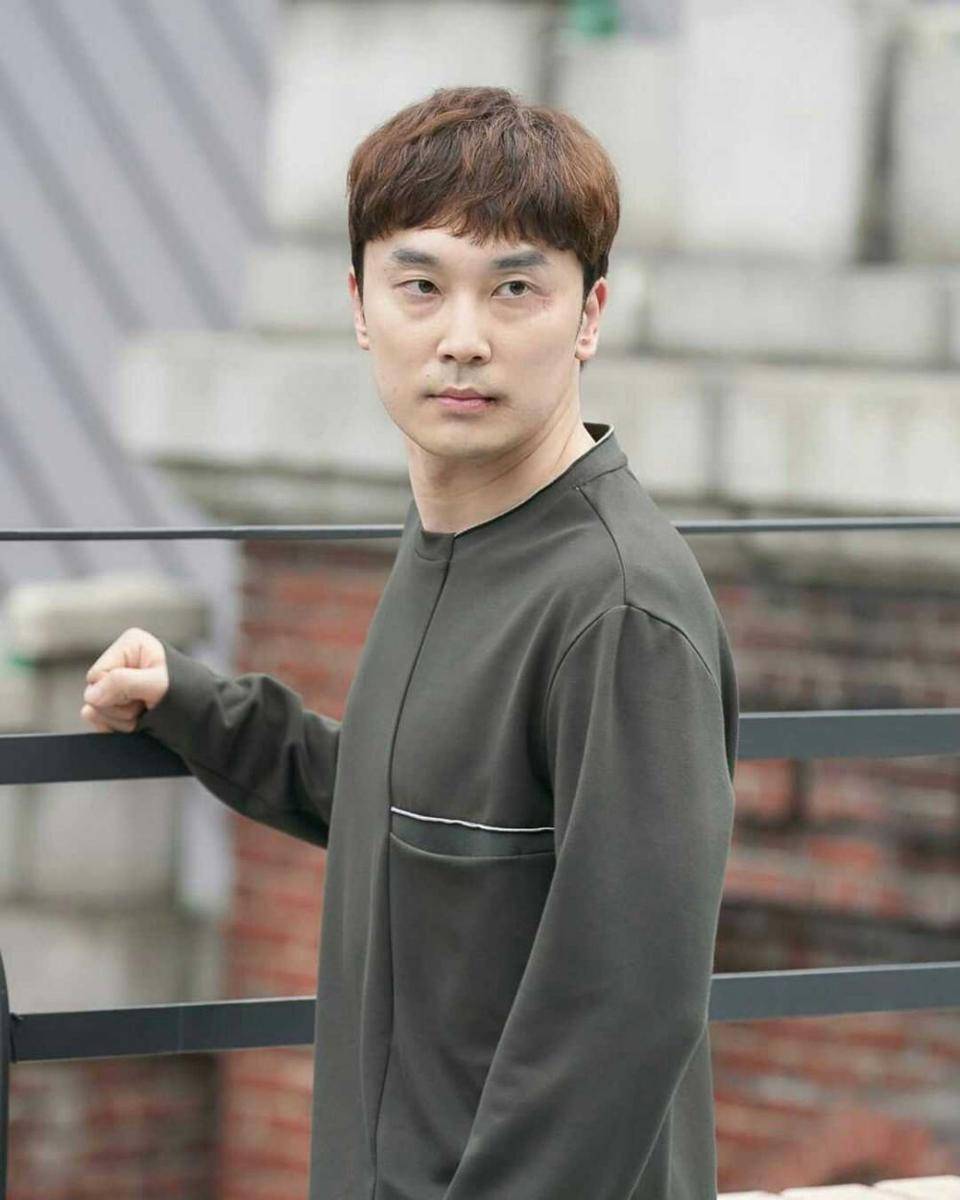 instagram.com/ landscape_ent