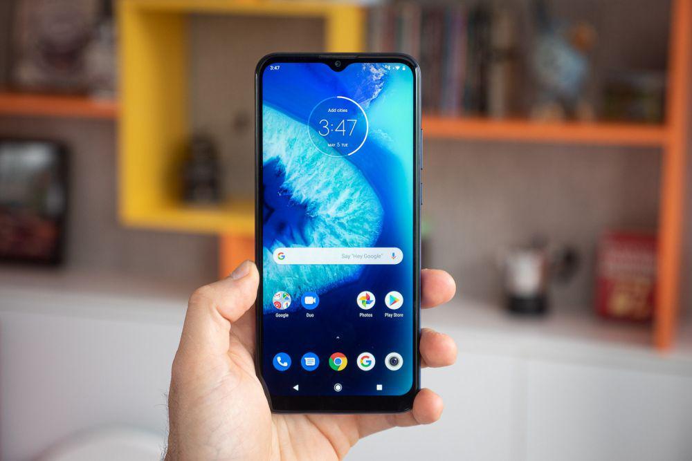 phonearena.com