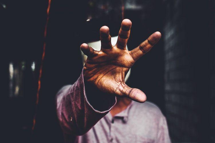 Unsplash.com/Ahmed Rizkhaan