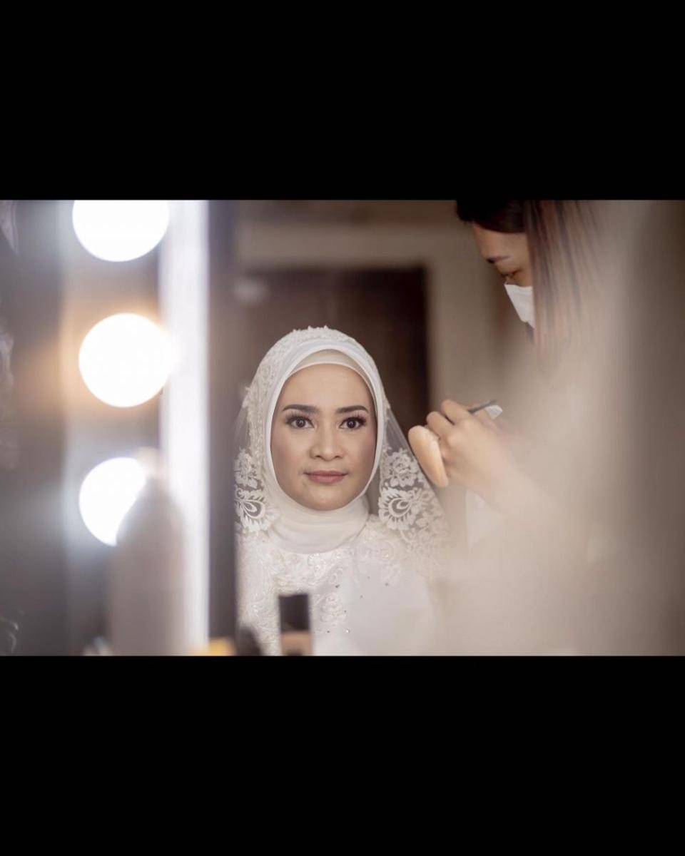 instagram.com/ikkenurjanah0518