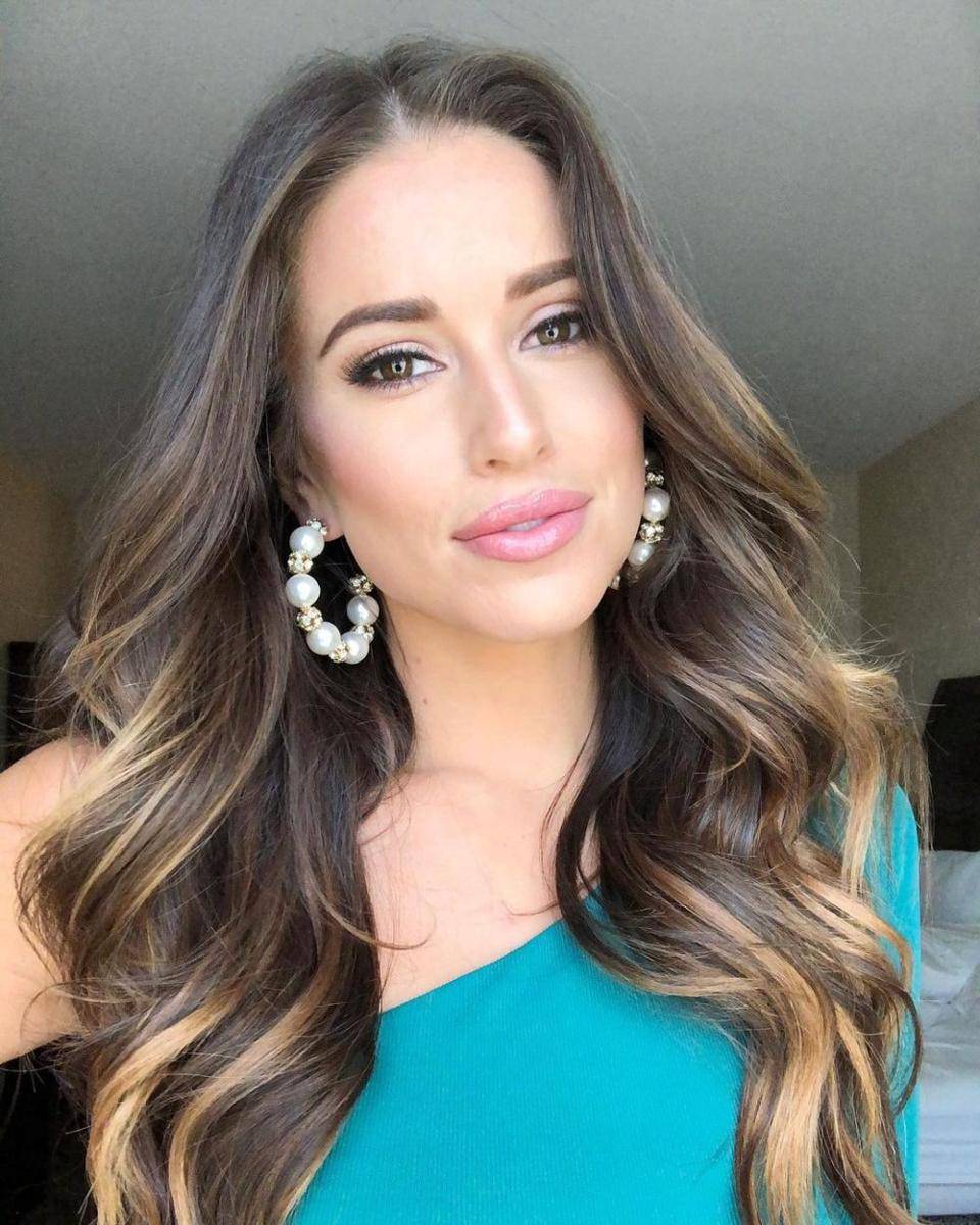 instagram.com/realniasanchez