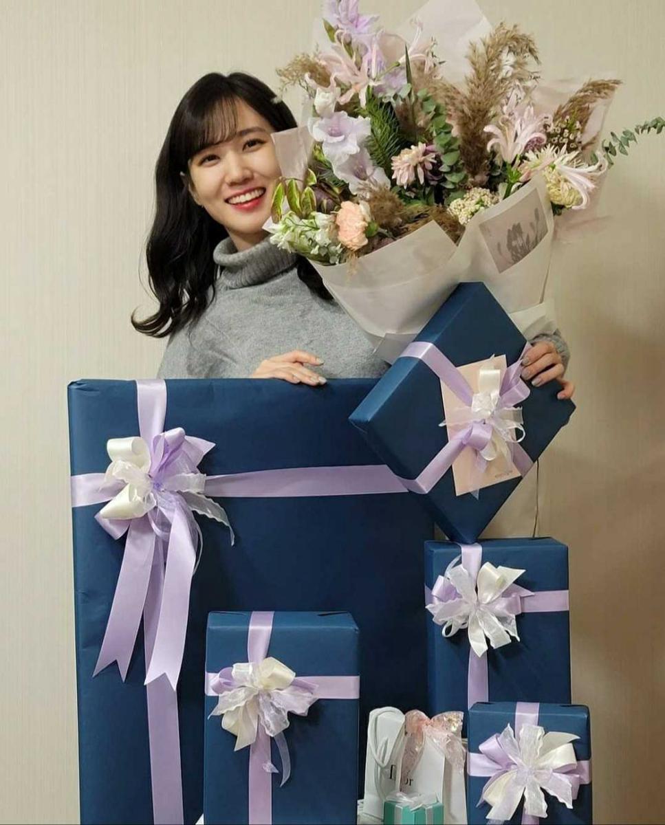 Instagram.com/eunbining0904