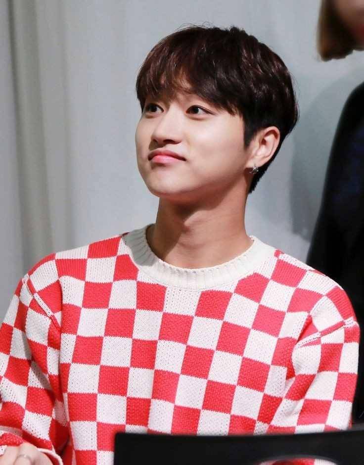 twitter.com/STA5LIGHT