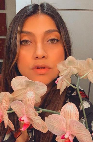 9 Kabar Terbaru Sarah Azhari yang Positif COVID-19 di Amerika Serikat