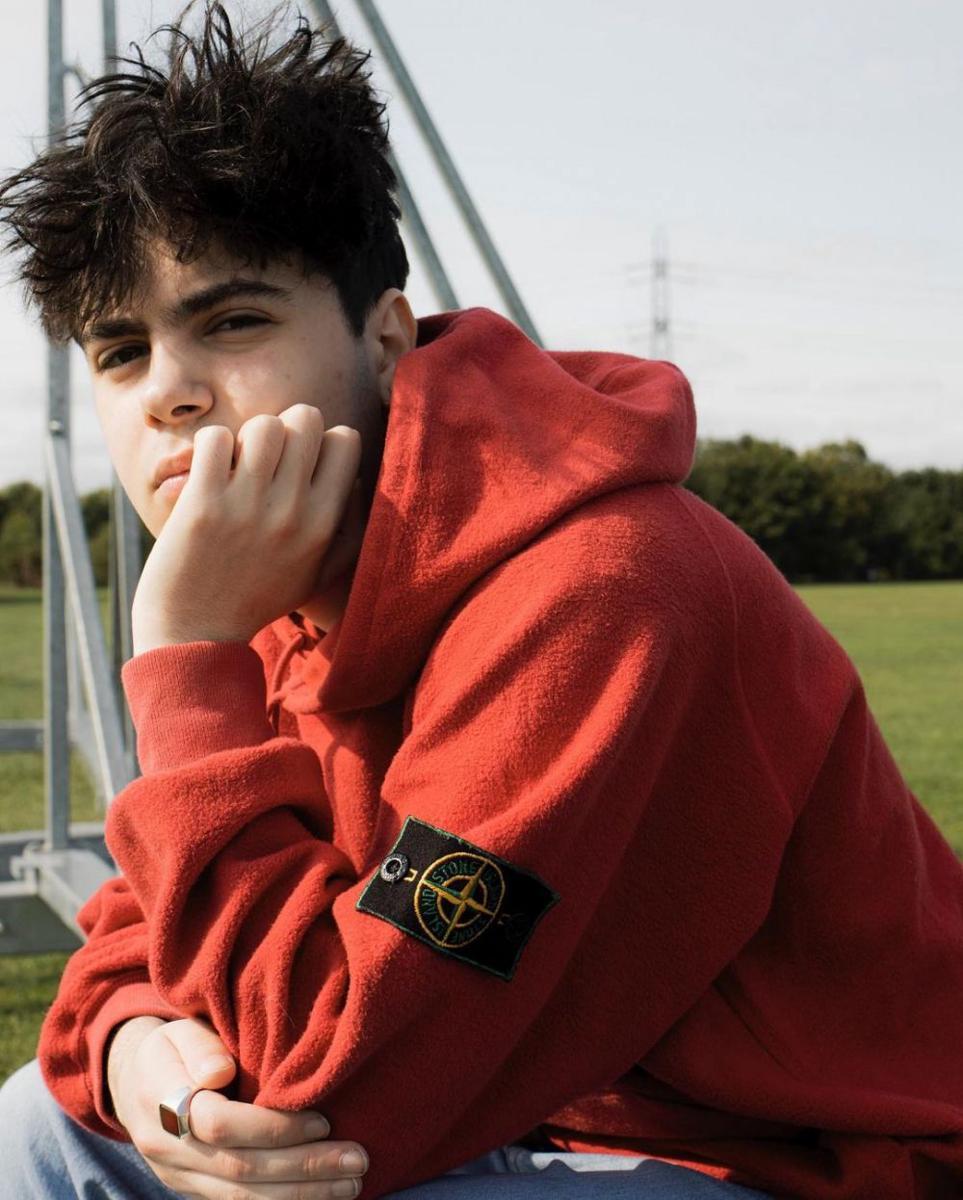 instagram.com/ihatetomaustin