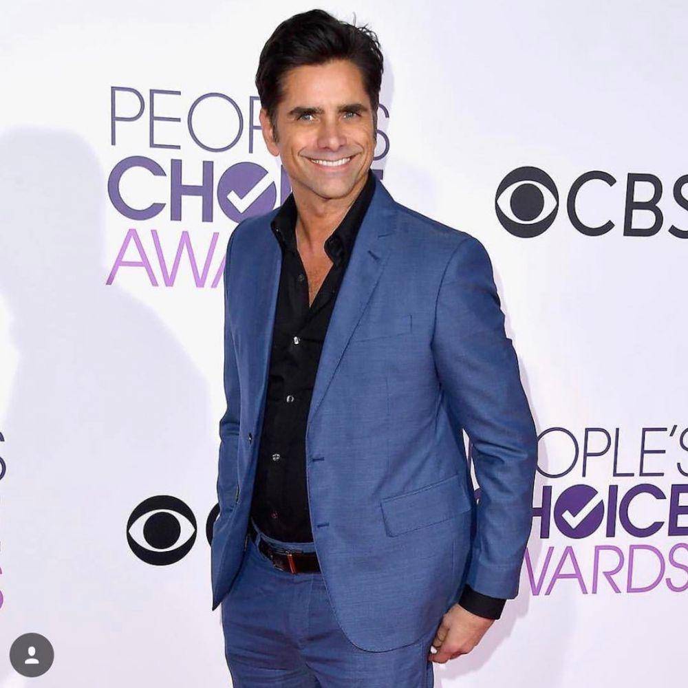 instagram.com/johnstamos
