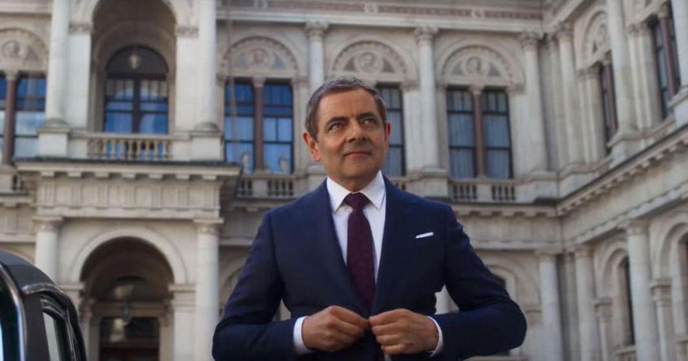 7 Film dan Serial Terbaik yang Dibintangi Rowan Atkinson, Menghibur