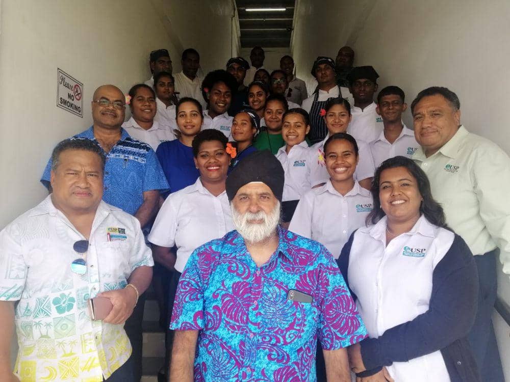 Bocorkan Rahasia Universitas, Fiji Deportasi Profesor Australia